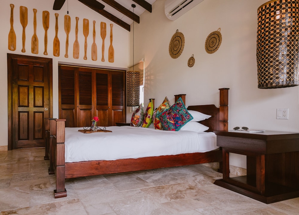 The Lodge at Jaguar Reef