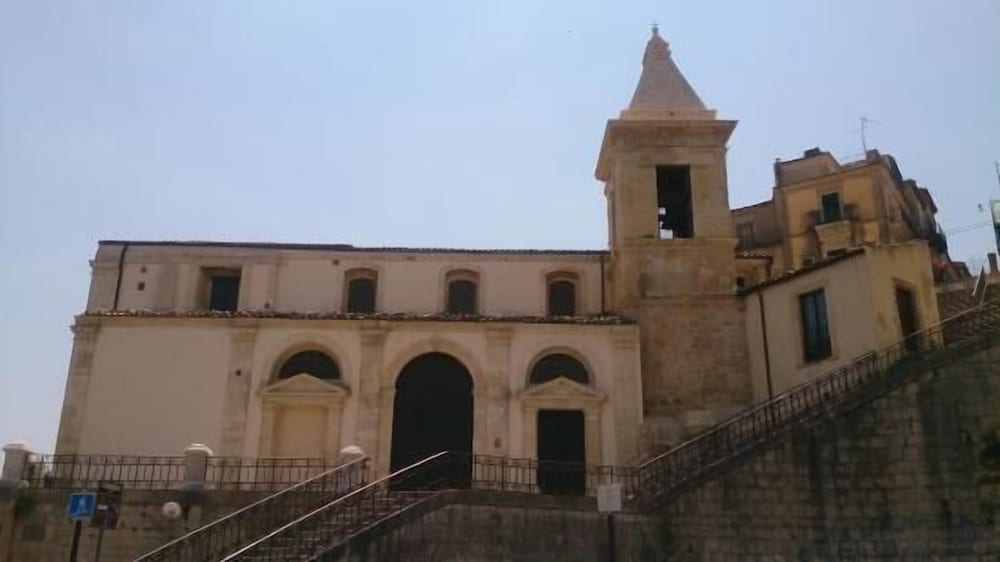 Hotel Only for two Giumbabulla Home and spa - Image 1