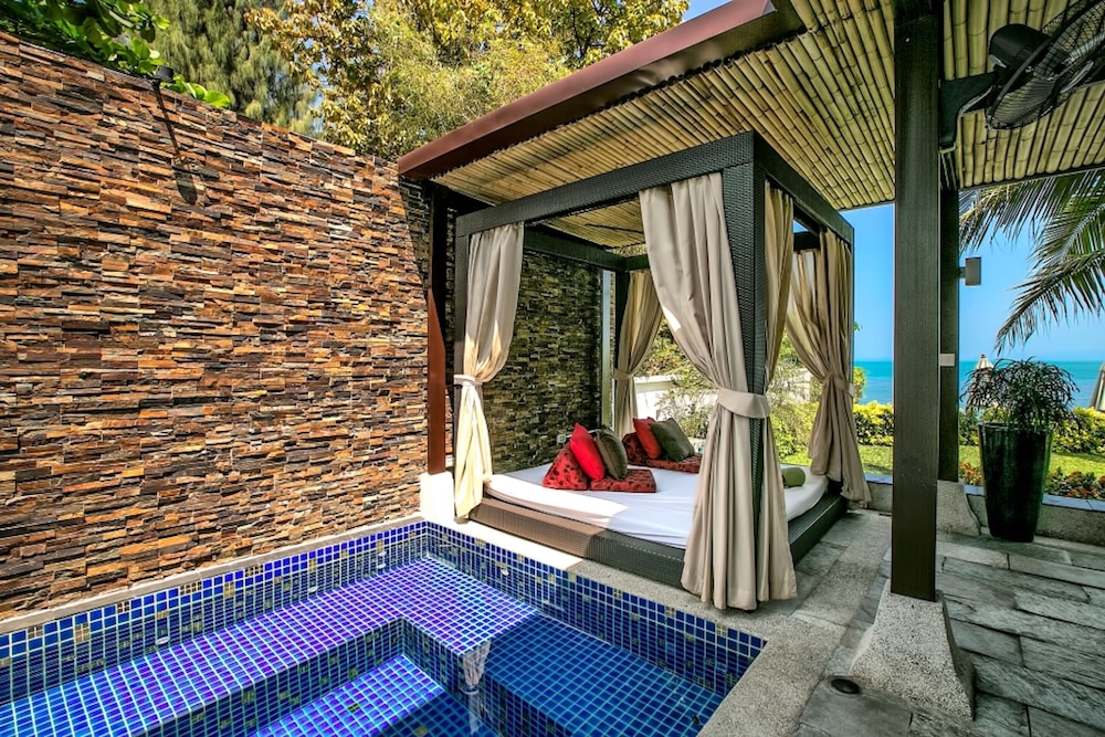 5 Bedroom Beach Front Villa SDV144 By Samui Dream Villas