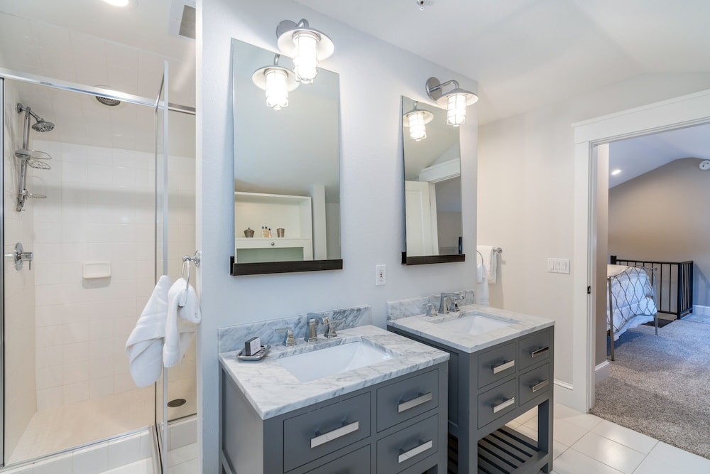 Alpine Lodging Telluride Ski Resort - Vacation Rentals