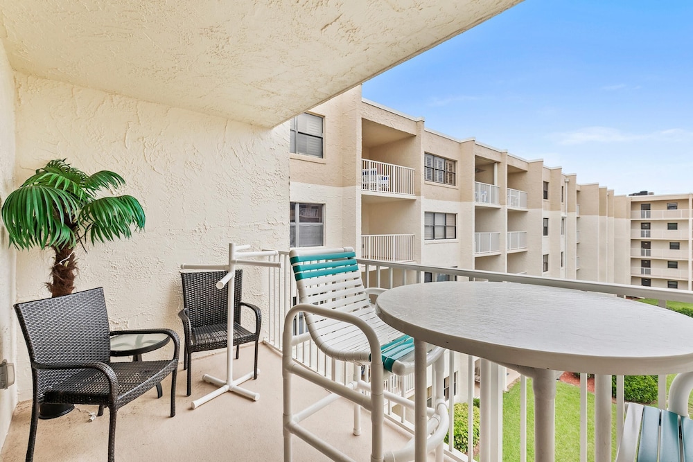 Castle Reef 412