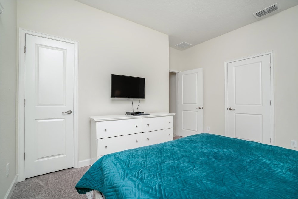 Cozy 4 Bed 3 Ba Champions Gate Pool Home1566pd - Image 2