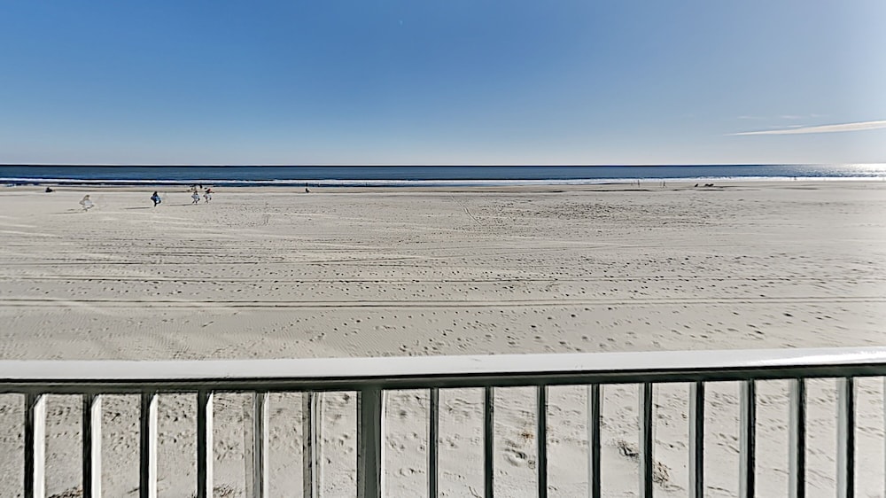 Sands Beach Club 123 2 Bedroom Condo