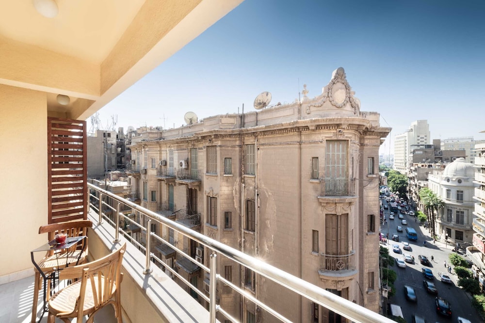 The Neat Nostalgic 2bdr Apt. @ Cairo's Downtown
