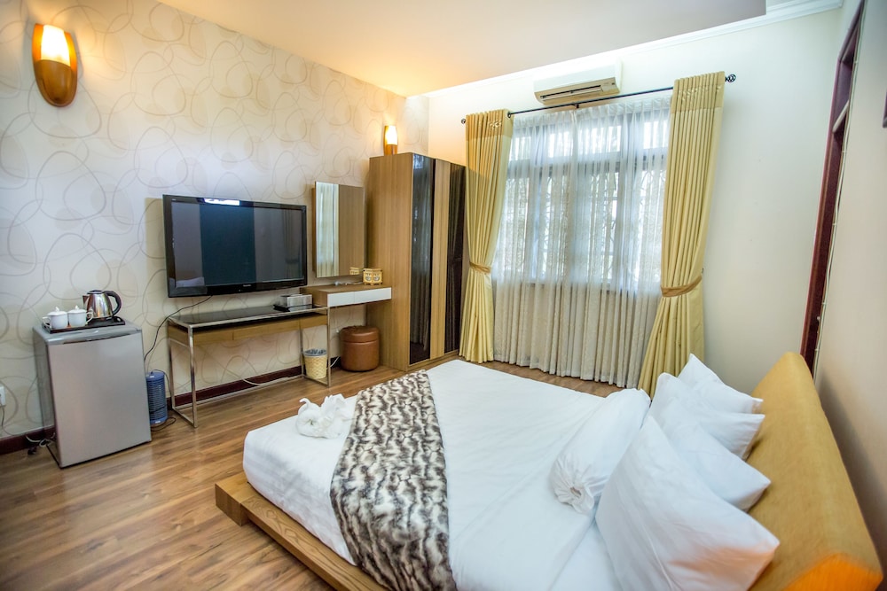 MH Villa