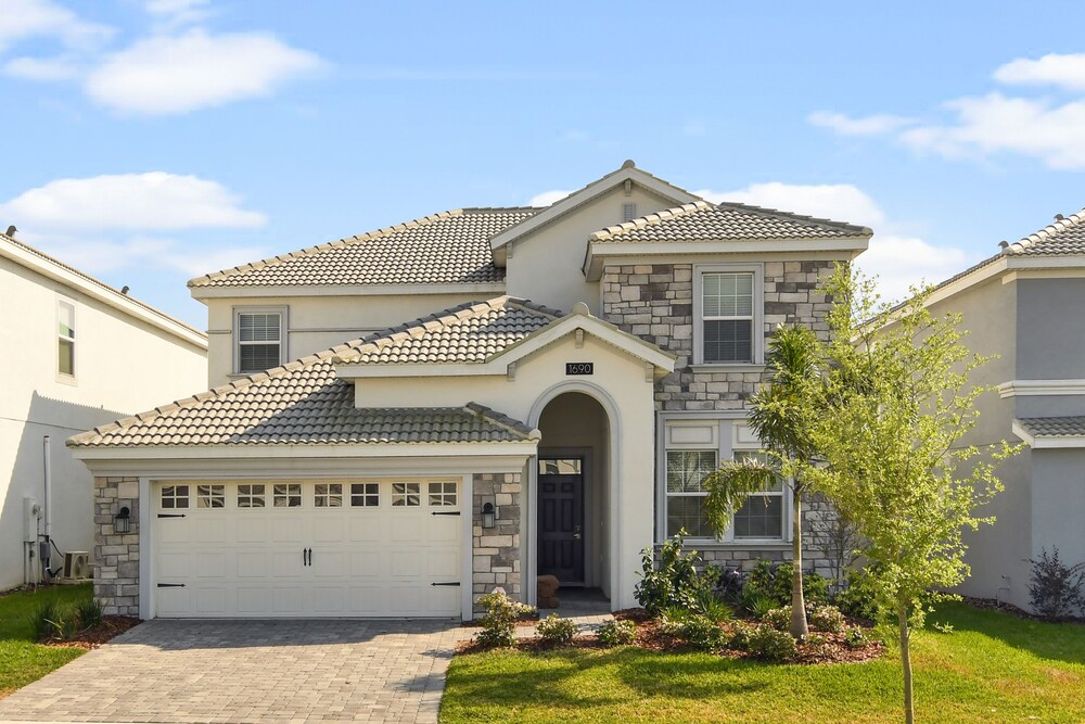 Dream On by VillaDirect - Image 1