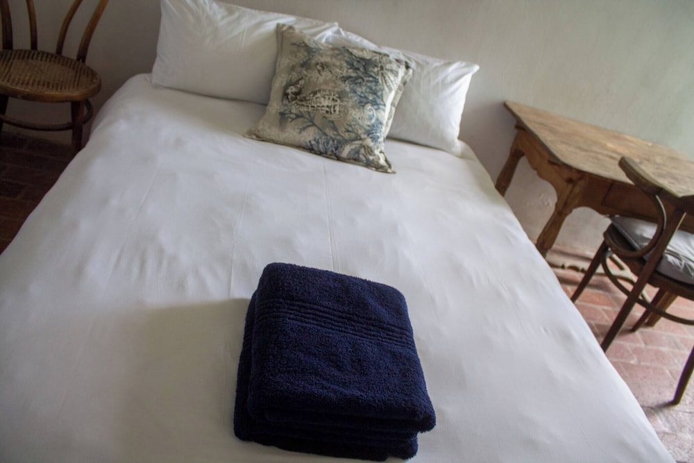 Paradys Oceanfront Submarine-style Holiday Home in Langebaan