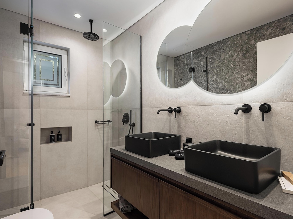 Kymélia Luxury Residences With Sea View