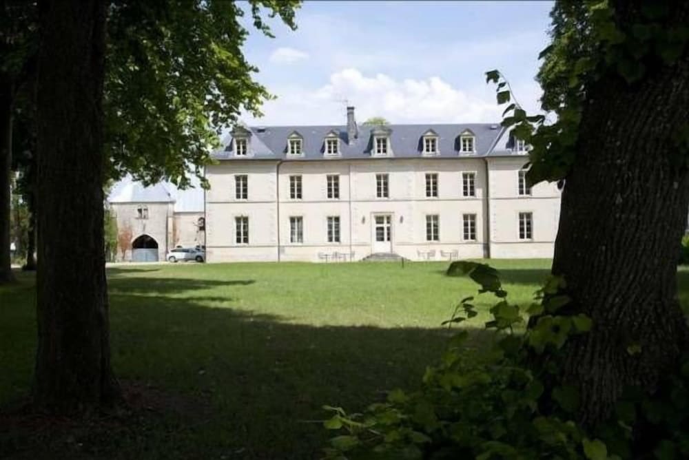 Bourges Vacations - Chateau de Lazenay - Property Image 1