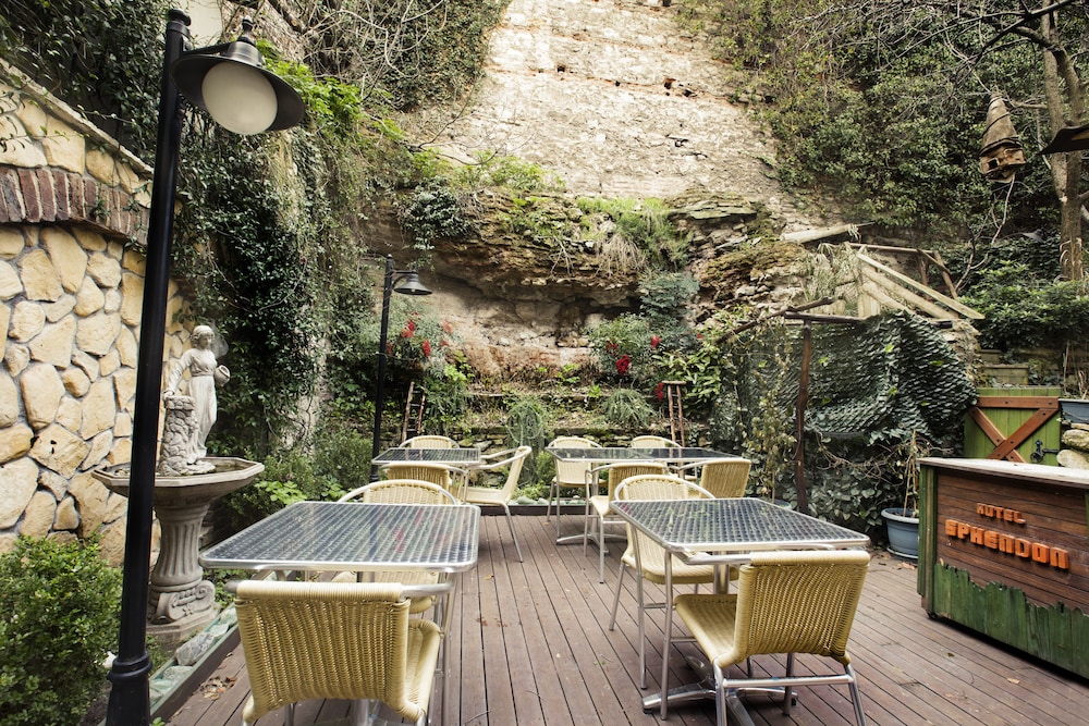 Sphendon Otel - Image 39