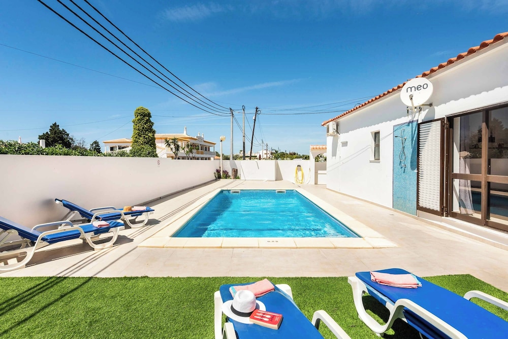 Villa Dela