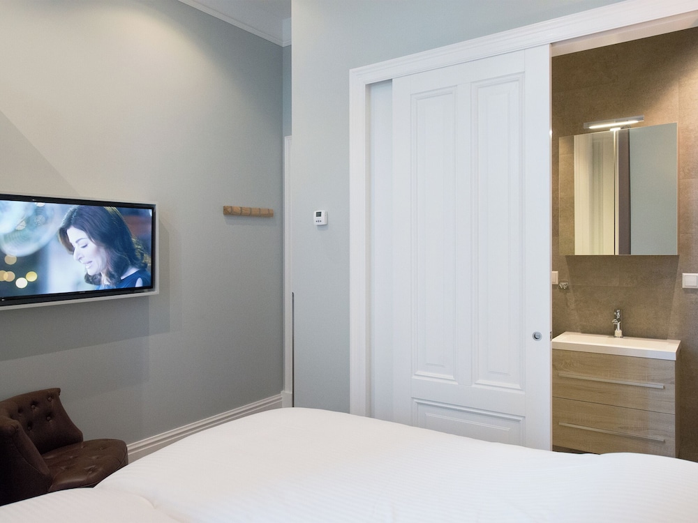 Park Central Short Stay