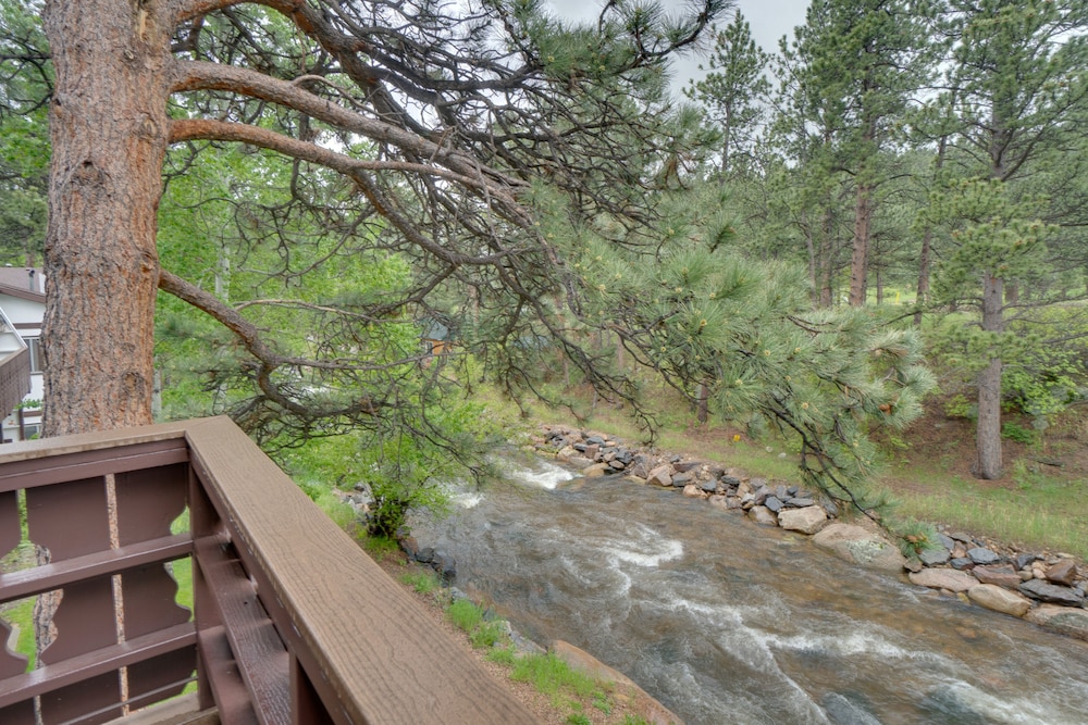 Estes Park Vacation Rental: 1 Mi to National Park - Property Image 7
