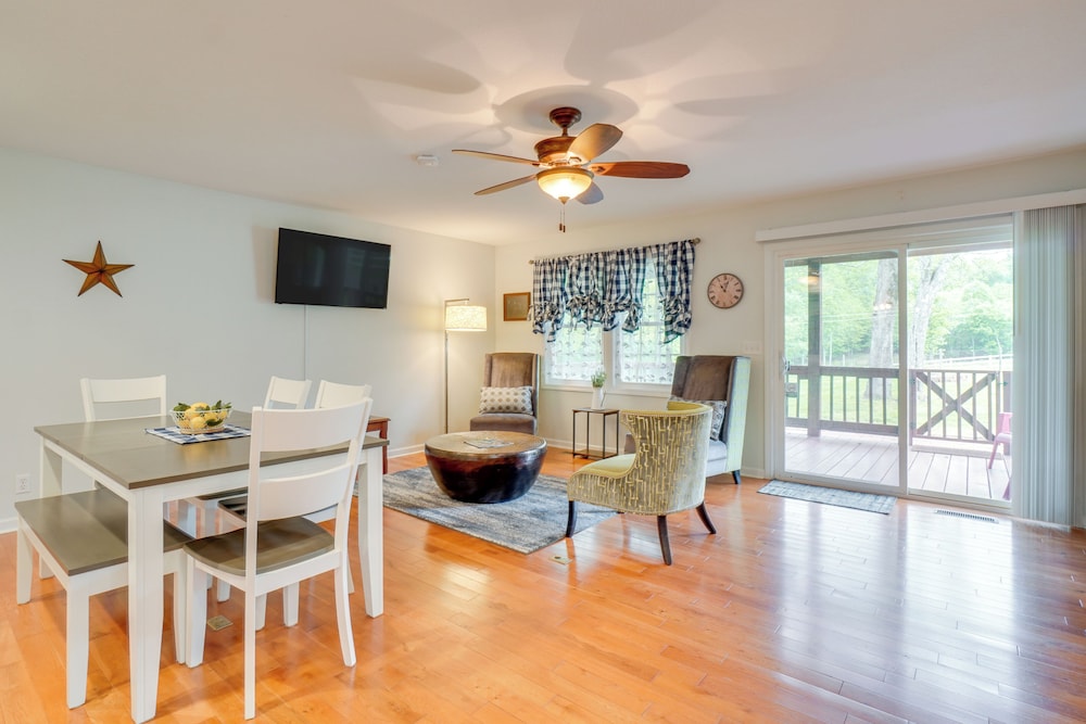 Horse-friendly Crossville Home! Golf, Hike & More!