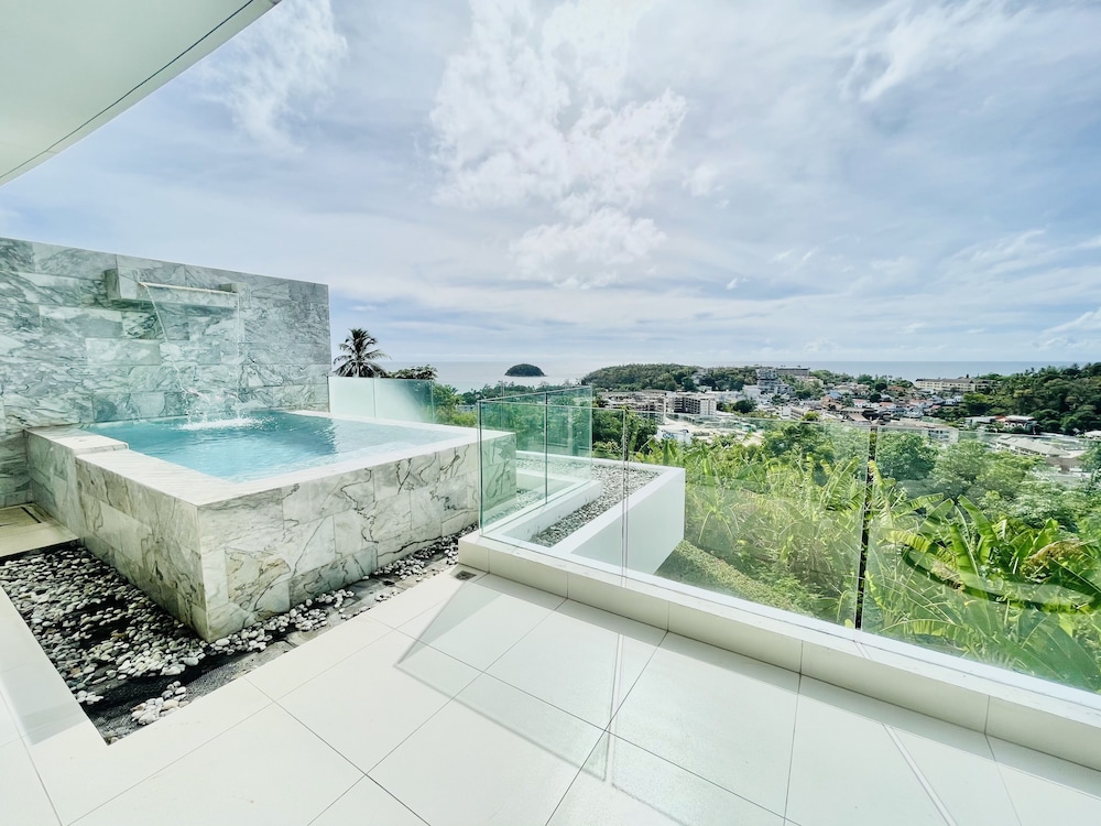 The View Phuket By Resava
