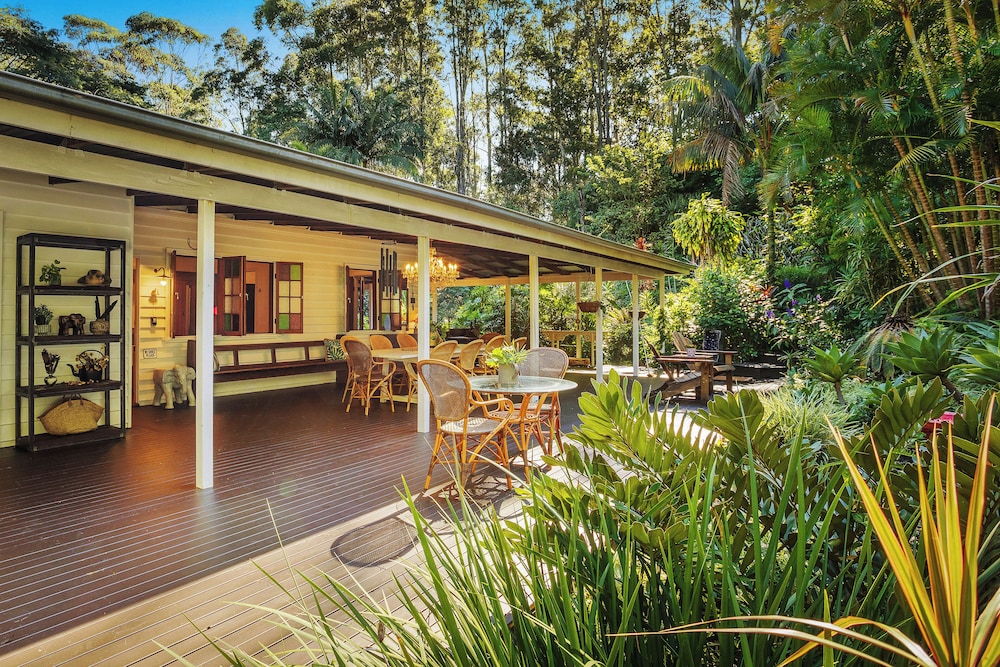 The Verandah House