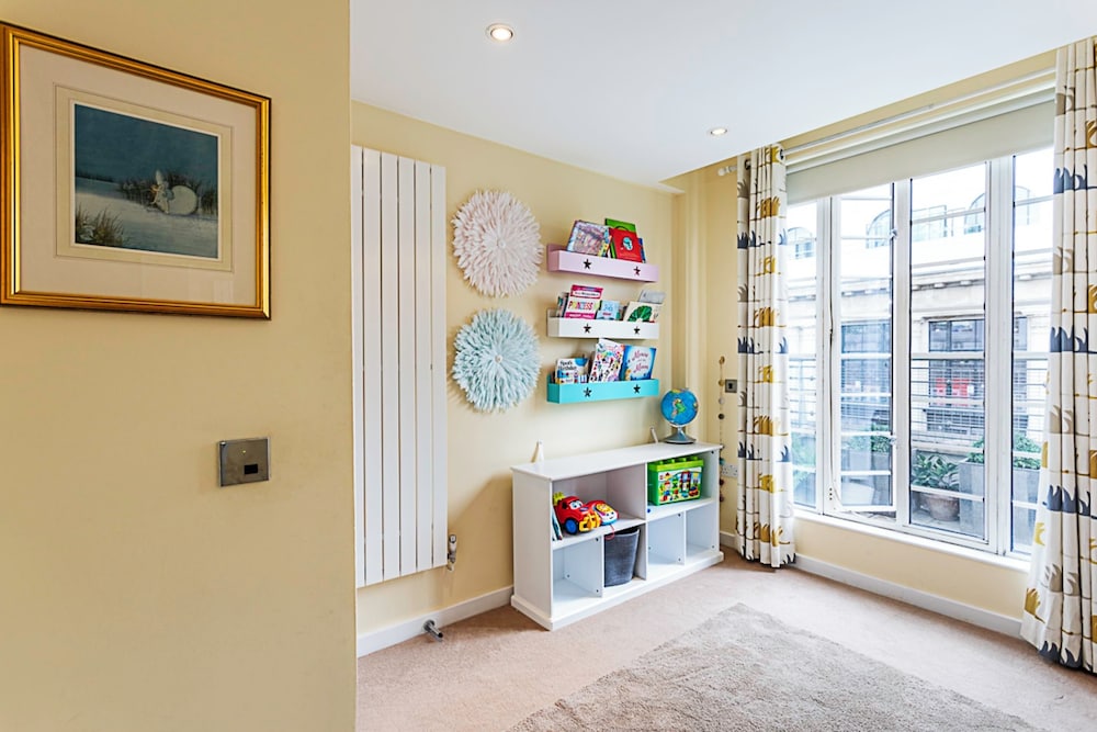 Luxury and Modern Bayswater Apartment