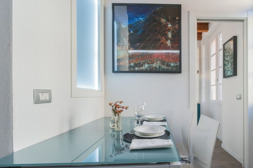 Domus in Como by Rent all Como