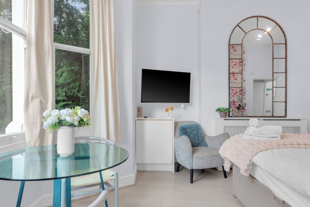 Lena Gardens Apartments Hammersmith