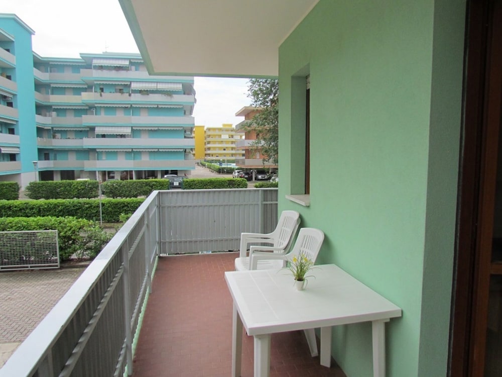 Lovely Apartment With Pool - Beahost photo 3
