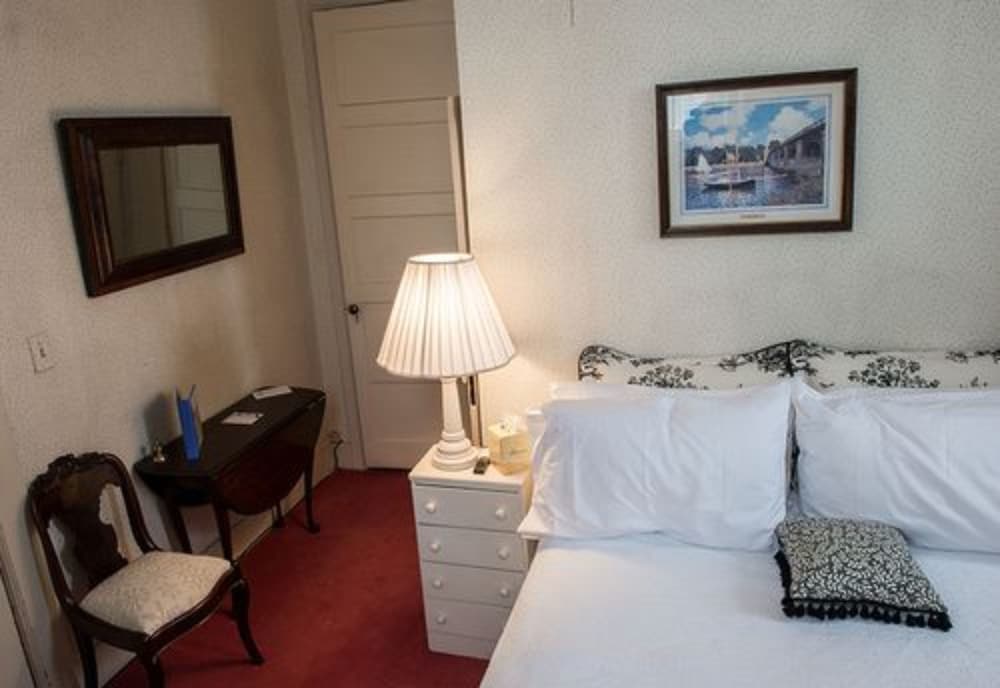 Marble Mansion Inn