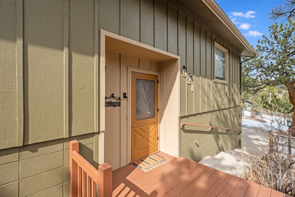 Bear House -- Ev #3073 5 Bedroom Home by RedAwning view 4