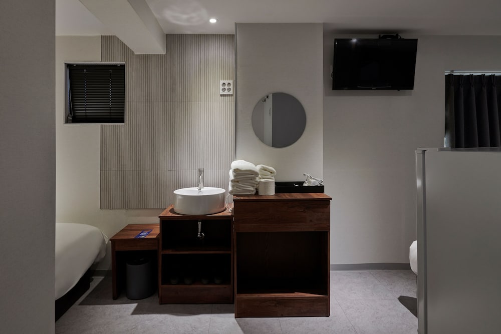 Eight Rest Hostel Jong-no
