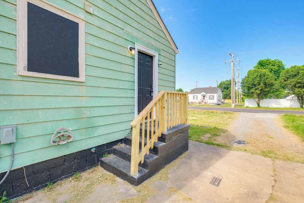 3 Mi to Downtown: Getaway in Richmond