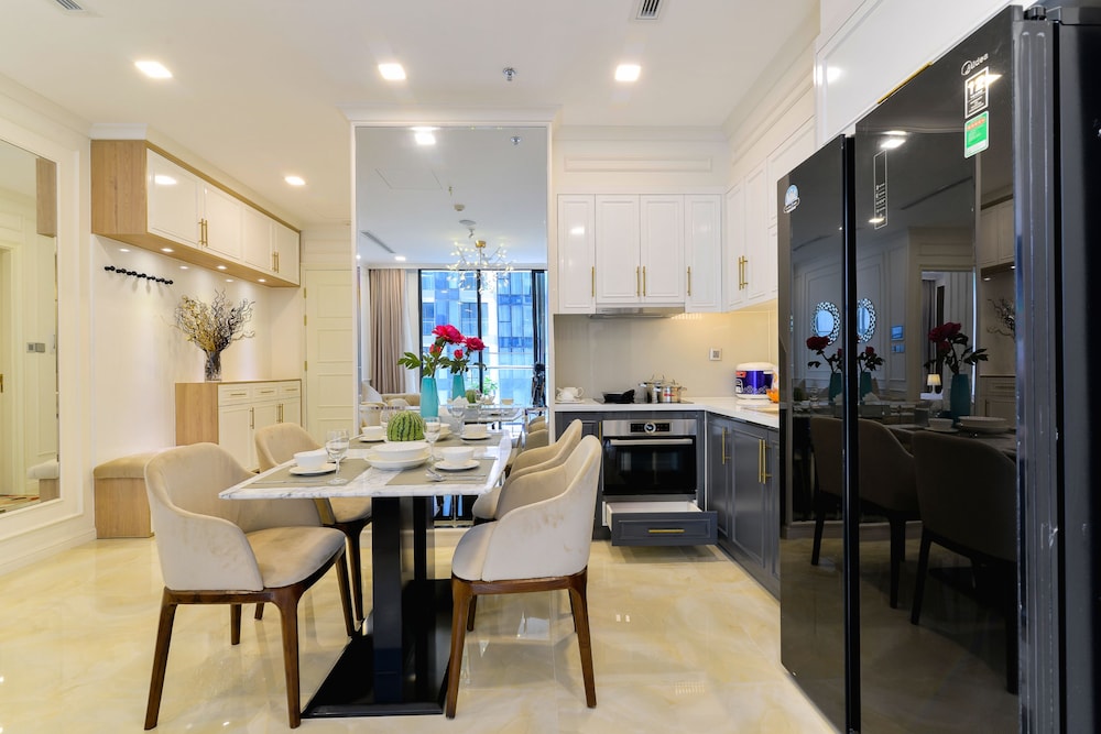 Saigon House Vinhomes Golden River