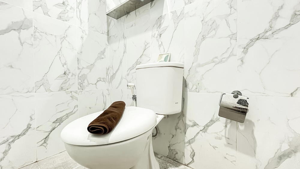 Modern Look Studio At Anwa Residence Apartment