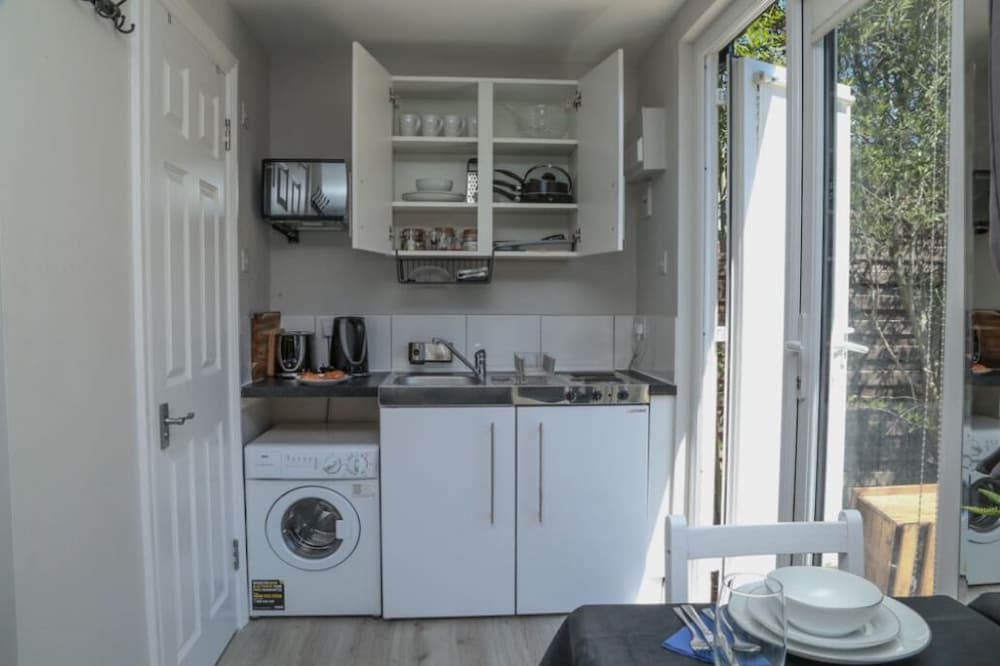 Stayzo Crofton Park - Central London Studio