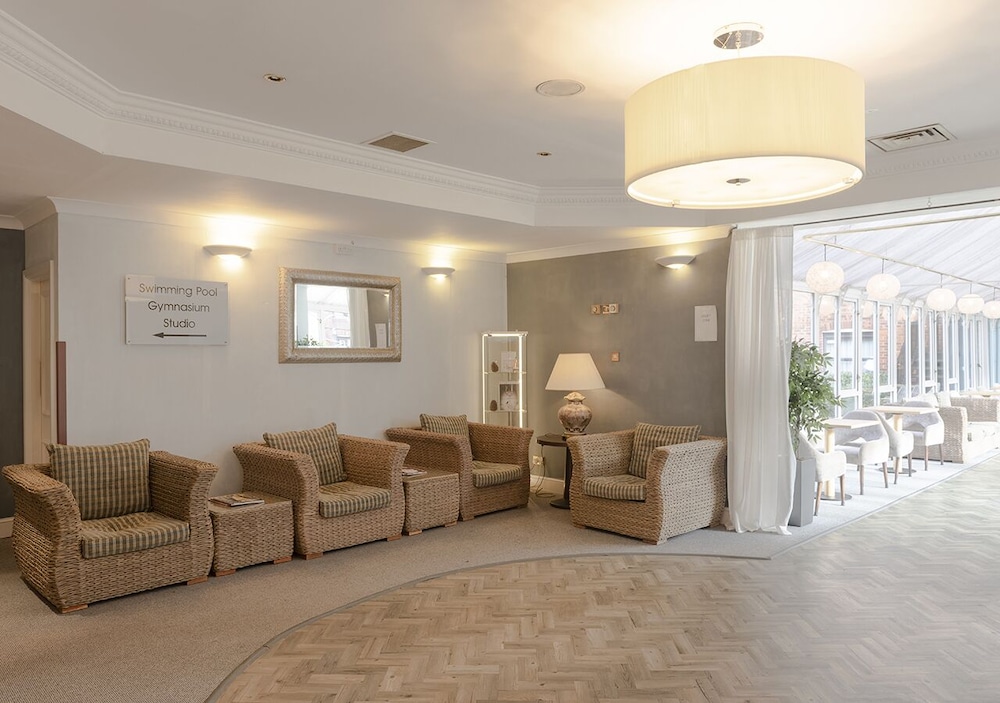 Farnham Vacations - The Hog's Back Hotel  Spa Farnham - Property Image 11