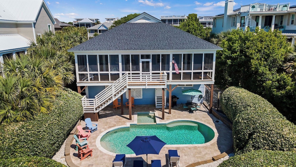Historic Isle of Palms Retreat Near the Beach w/ Pool & Screened Porch Roosevelt Retreat by Avantstay