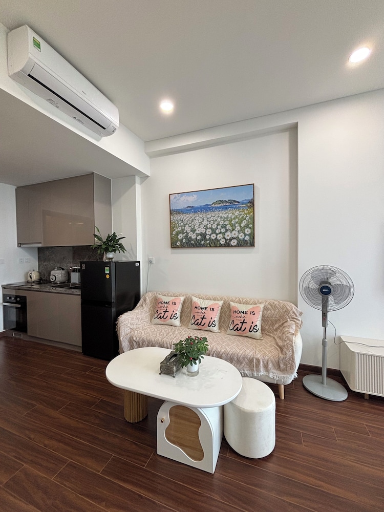 Lake View Homestay Masteri Oceanpark