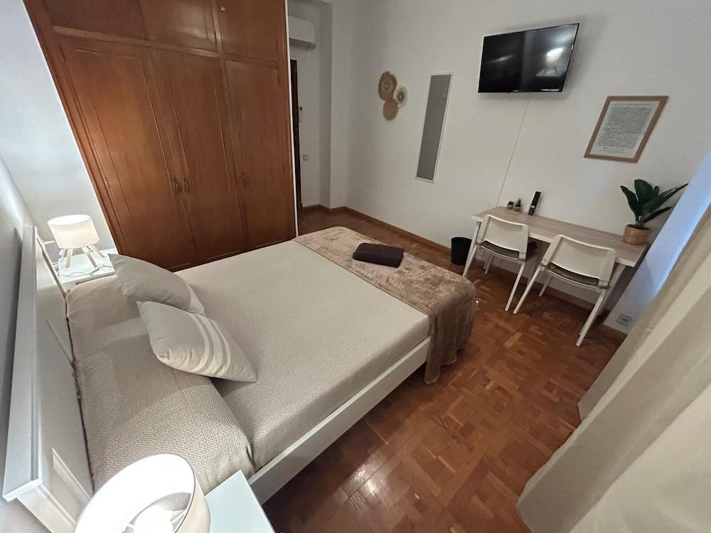 Rooms Rey junto a Plaza España