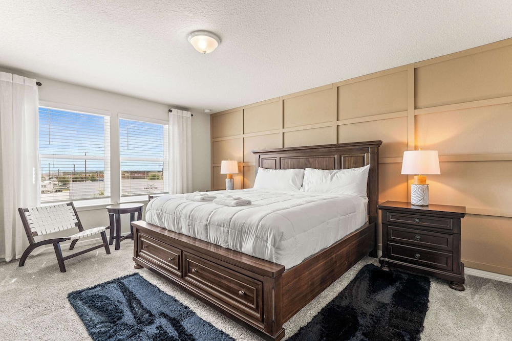 Happy Daze Home for 8 - Image 3