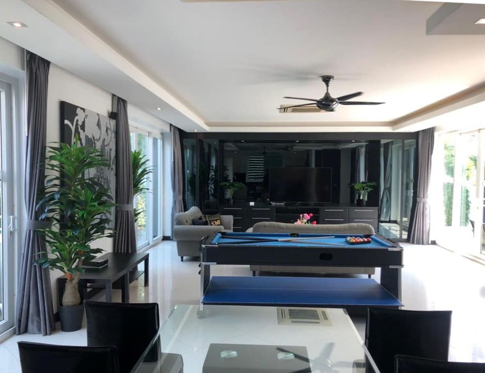 Premium Pool Villas Pattaya