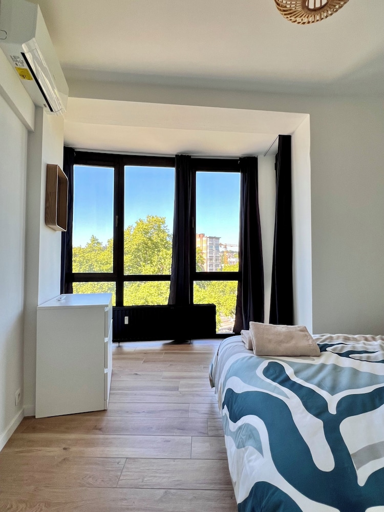 Cozy fully equipped center Liege for 4