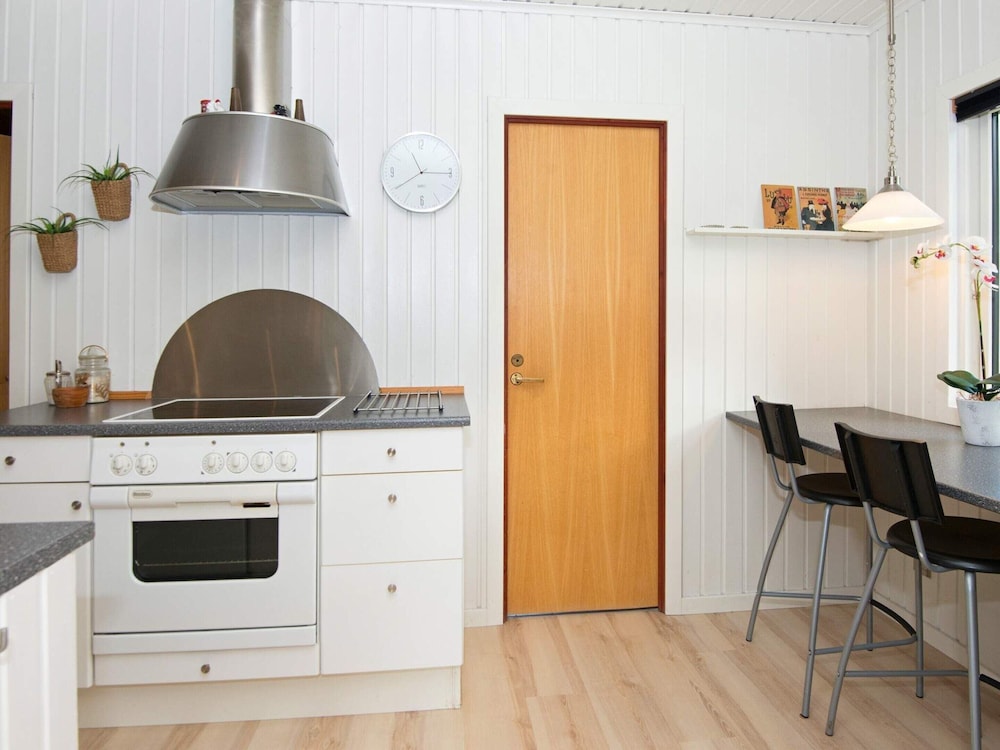 6 Person Holiday Home in Borkop