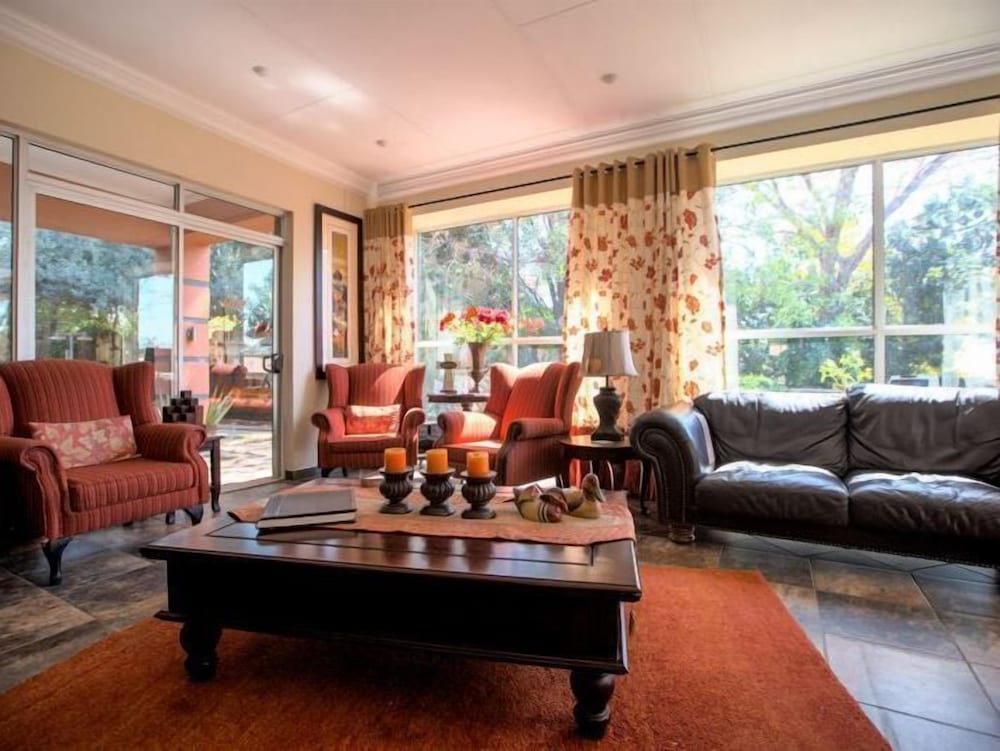 Home Guesthouse
