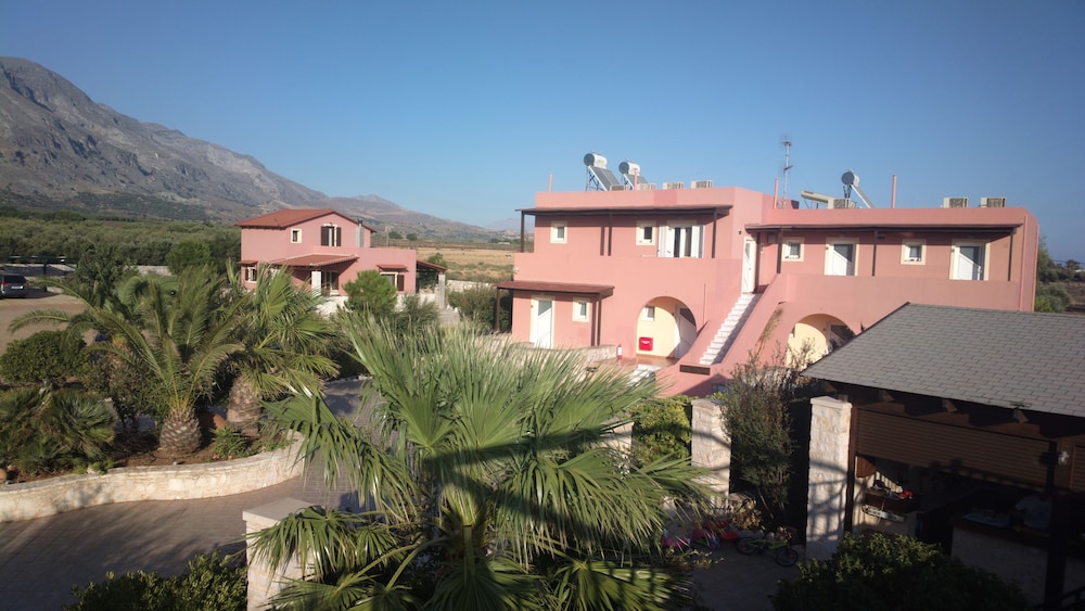 Kallicrates Village