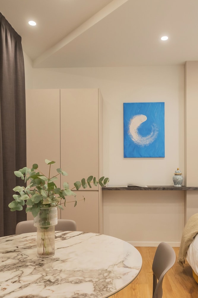 Rezia Apartments by Rent all Como