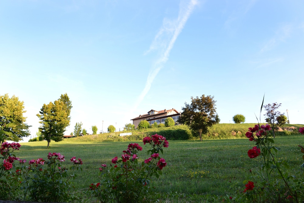 Monferrato Resort