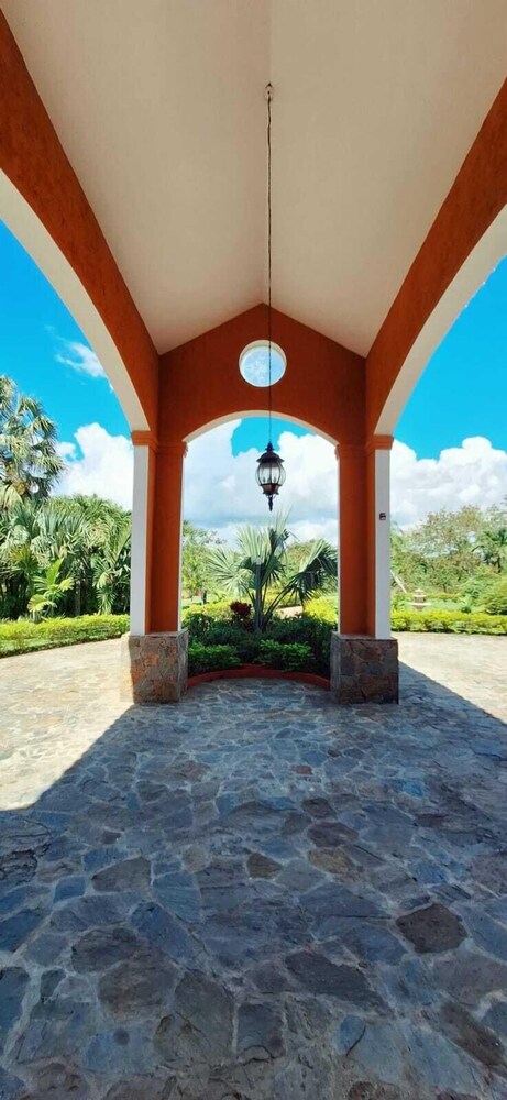 9th Hole Villa