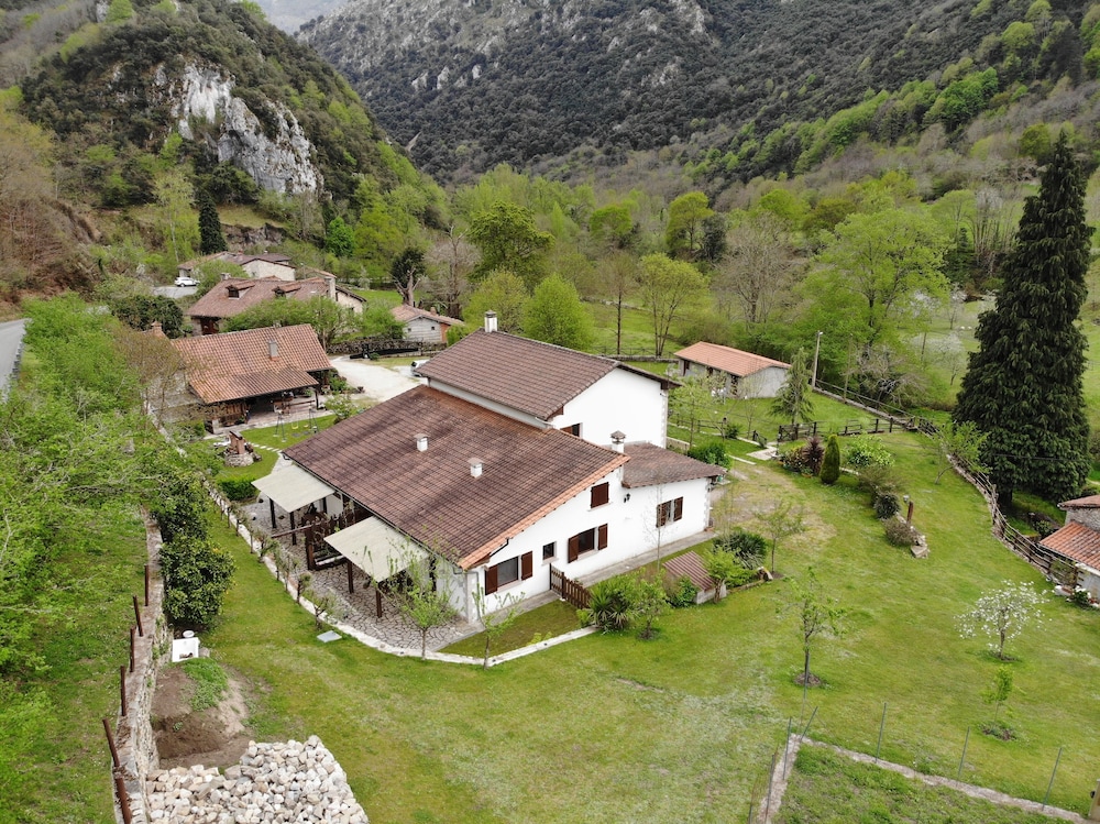 Conjunto de Turismo Rural La Tablá