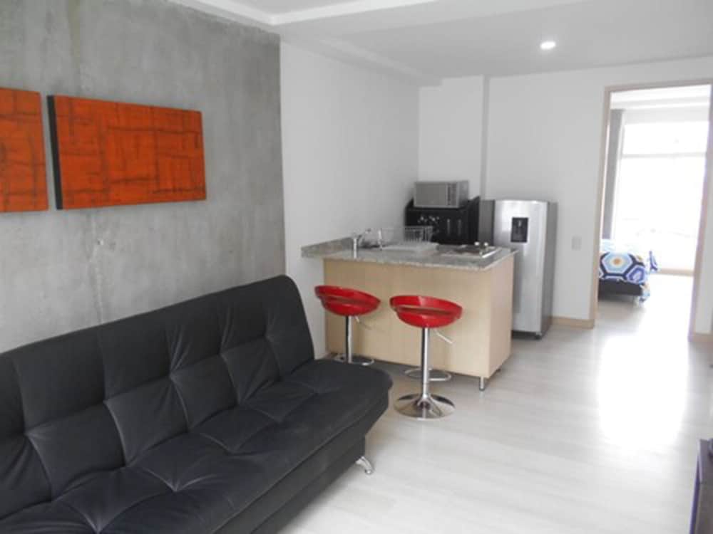 San Peter Suites