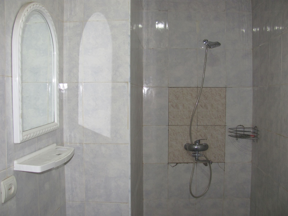 Lucky Travelers Room - hostel