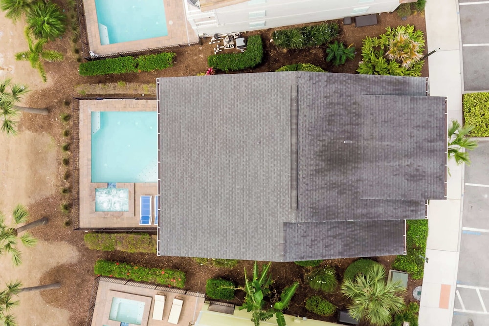 Coconut Cabana: Access 4 Most!
