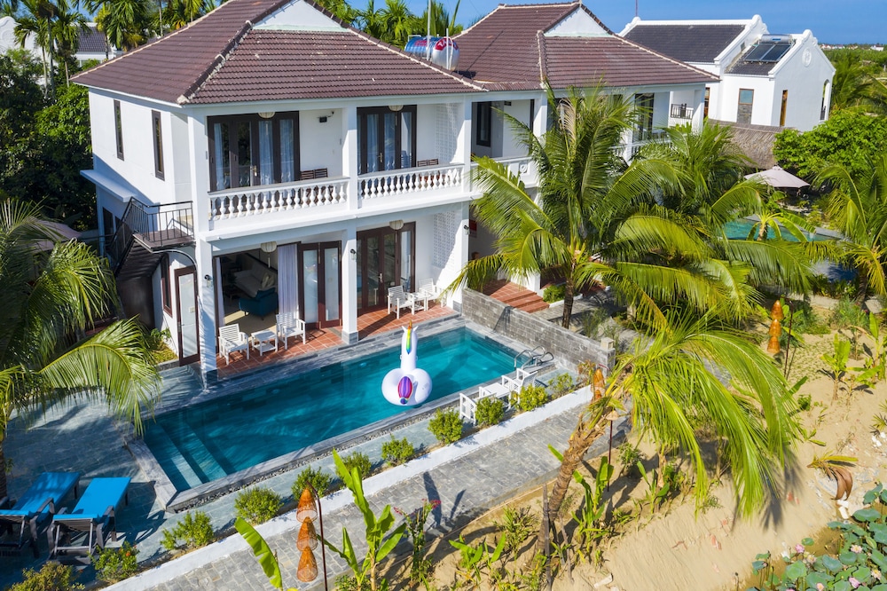Luna Villa Homestay