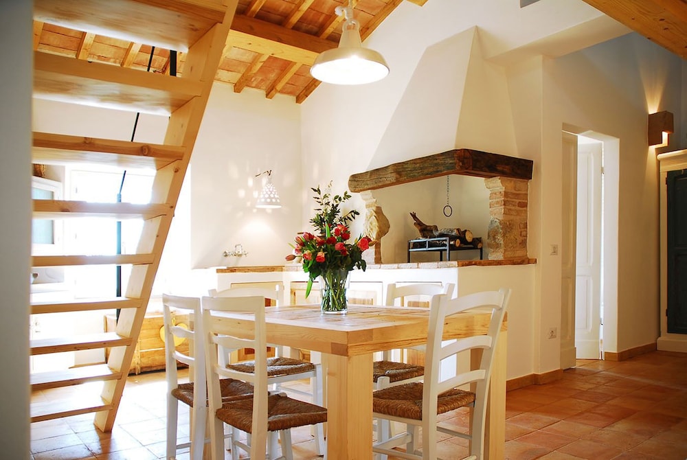 Castello di Granarola Relais – Adults Friendly